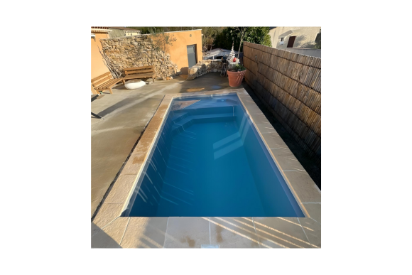 PLANÈS : confort optimal et design raffiné pour un espace piscine unique - Mcr Piscines et Spas, Gard