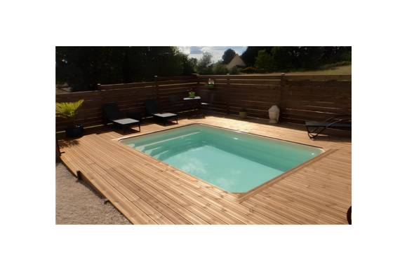 CORNU : l’alliance du raffinement et de l’espace pour votre détente - Mcr Piscines et Spas, Nîmes