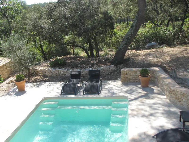 Piscine Acores : design moderne et performance pour un jardin exceptionnel - Mcr Piscines et Spas, Caissargues