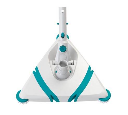 Balai triangulaire flexible pour nettoyage de piscine