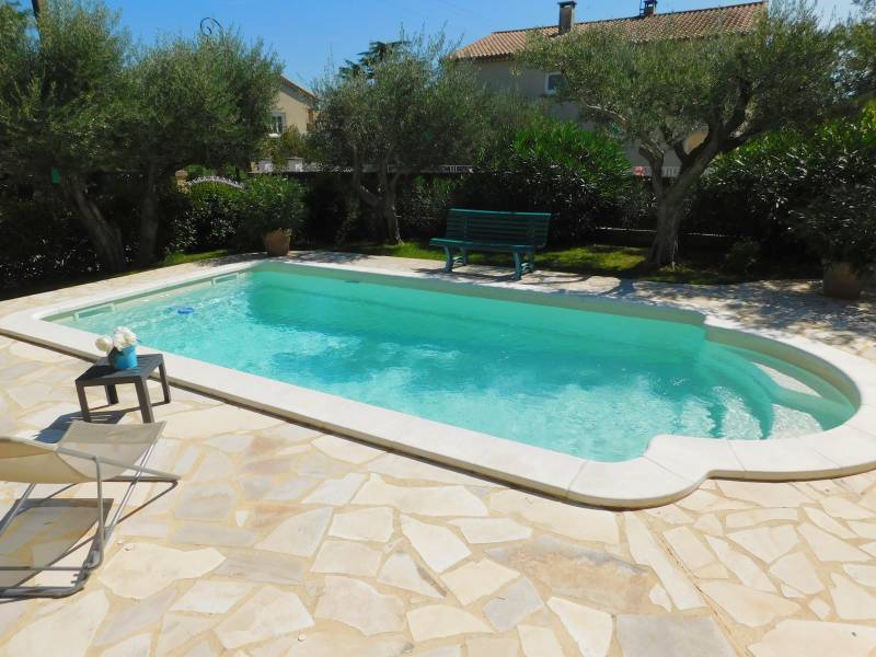 Piscine Tahiti : alliez confort et style tropical pour vos moments baignade - Mcr Piscines et Spas, Vergèze