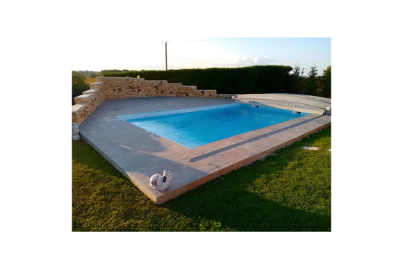 POMBONNE : piscine moderne et spacieuse pour un jardin exceptionnel - Mcr Piscines et Spas, Vestric et Candiac