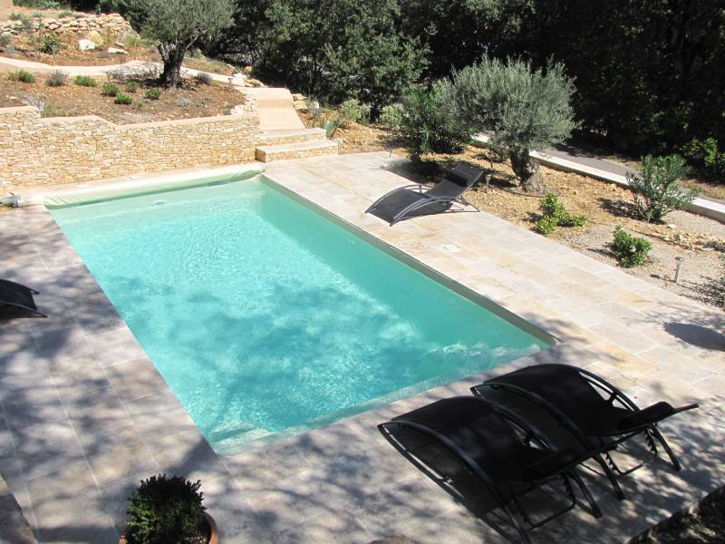 Acores : une piscine élégante et durable pour sublimer votre espace extérieur - Mcr Piscines et Spas, Vestric et Candiac