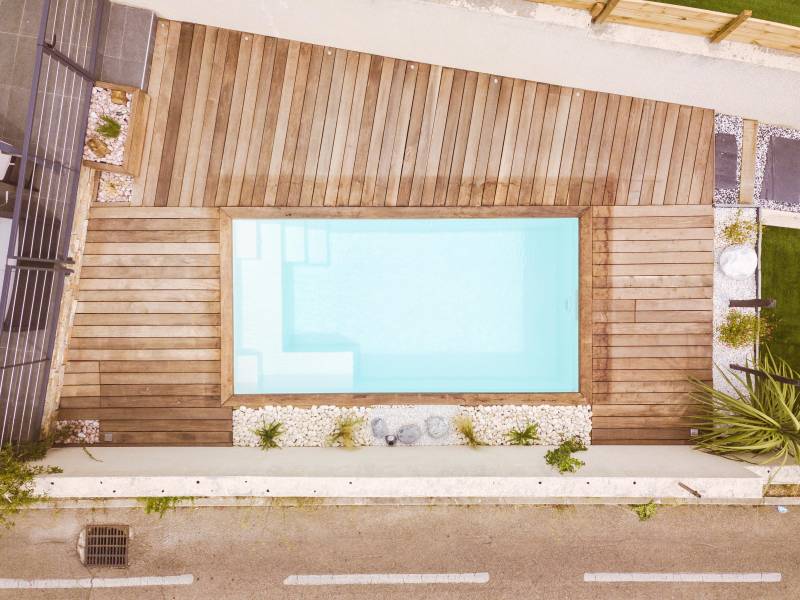 Piscine Wallis : design moderne et confort pour transformer votre jardin - Mcr Piscines et Spas, Caissargues