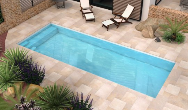 Piscine coque polyester modèle Marquise à Vergèze – Élégance et fonctionnalité par ABORAL